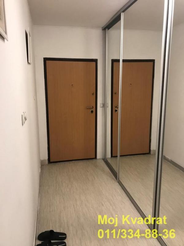 Stan na prodaju u Beogradu, Banovo brdo, trosoban, 85m2, cena 280000 evra