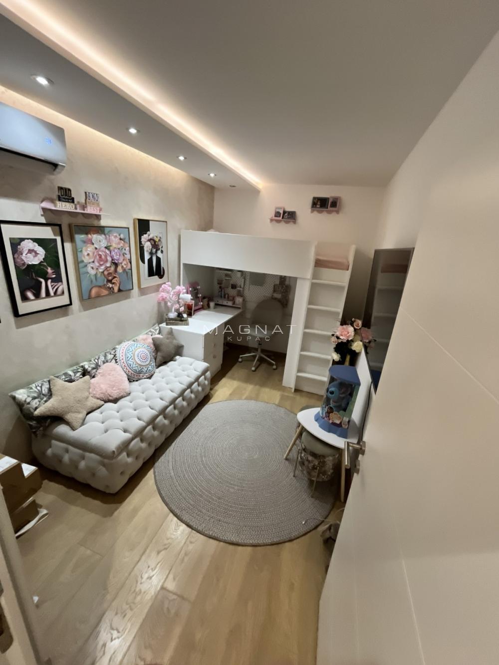 Stan na prodaju u Beogradu, Konjarnik, troiposoban, 56m2, cena 219000 evra