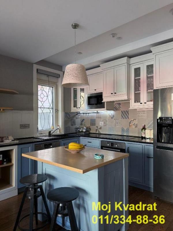 Stan na prodaju u Beogradu, Južni bulevar, trosoban, 90m2, cena 455000 evra