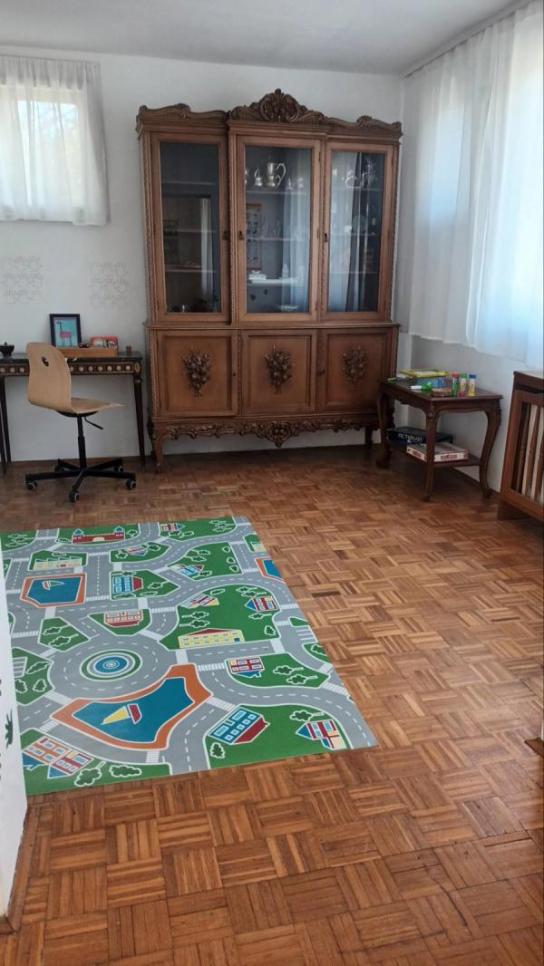 Stan na prodaju u Beogradu, Miljakovac, troiposoban, 89m2, cena 230000 evra