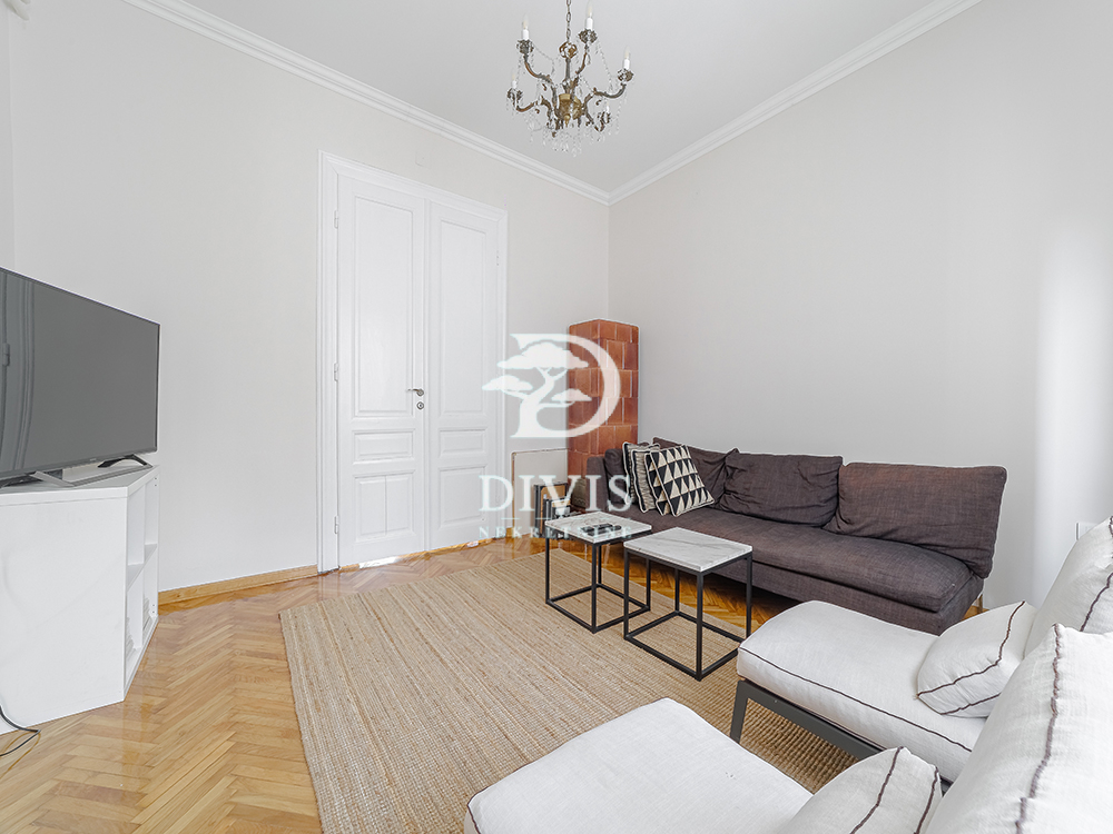 Stan na prodaju u Beogradu, Krunski venac, trosoban, 100m2, cena 495000 evra