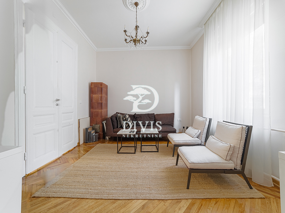 Stan na prodaju u Beogradu, Krunski venac, trosoban, 100m2, cena 495000 evra