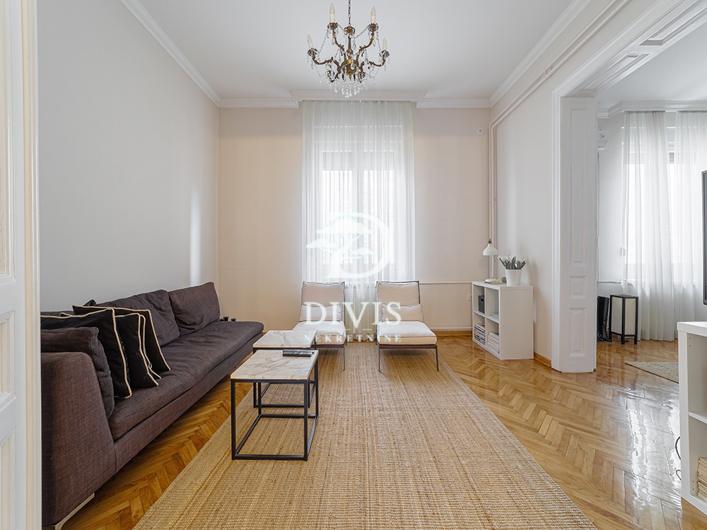 Stan na prodaju u Beogradu, Krunski venac, trosoban, 100m2, cena 495000 evra