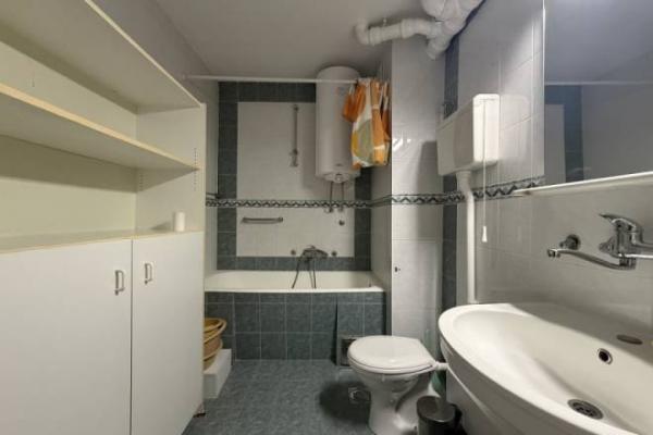 Stan na prodaju u Beogradu, Crveni Krst, trosoban, 88m2, cena 308000 evra