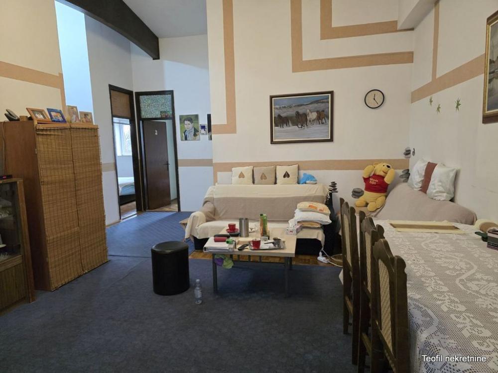 Stan na prodaju u Beogradu, Prvomajska, cetvorosoban, 93m2, cena 220000 evra