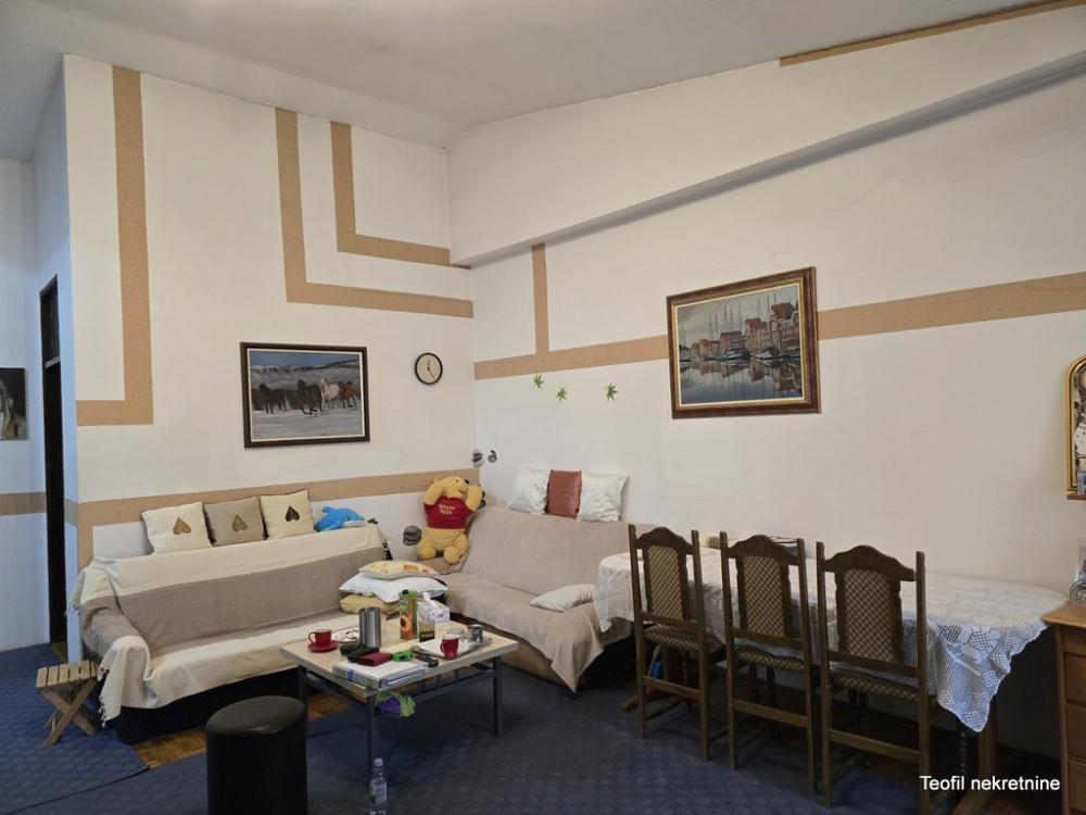 Stan na prodaju u Beogradu, Prvomajska, cetvorosoban, 93m2, cena 220000 evra