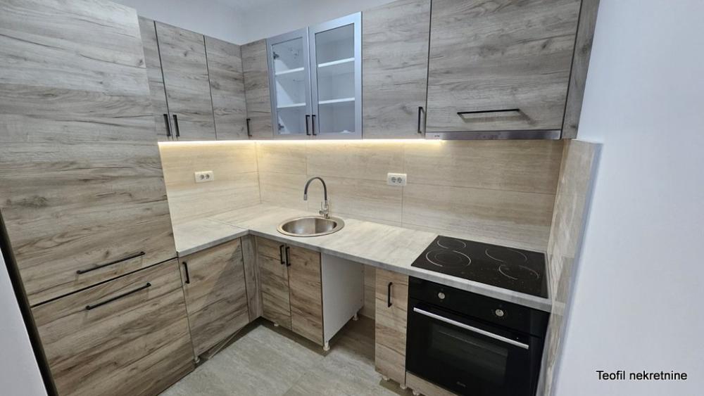 Stan na prodaju u Beogradu, Lazarevac, troiposoban, 66m2, cena 98400 evra