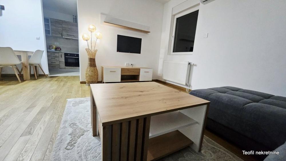 Stan na prodaju u Beogradu, Lazarevac, troiposoban, 66m2, cena 98400 evra