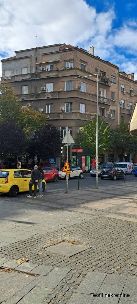 Glavna slika oglasa 272000