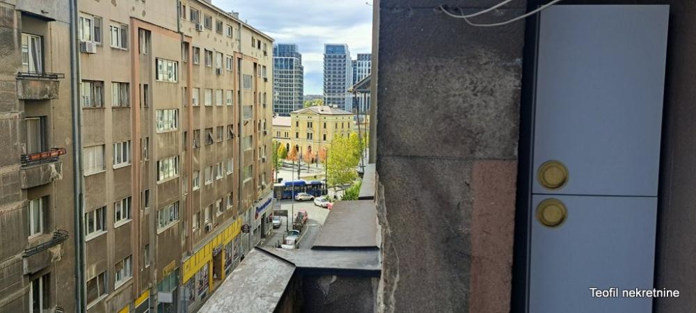 Stan na prodaju u Beogradu, Savski venac, cetvorosoban, 101m2, cena 365000 evra