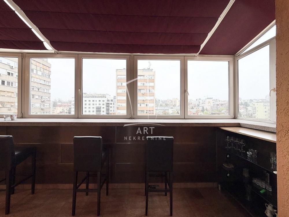 Stan na prodaju u Beogradu, Vračar, trosoban, 84m2, cena 299000 evra