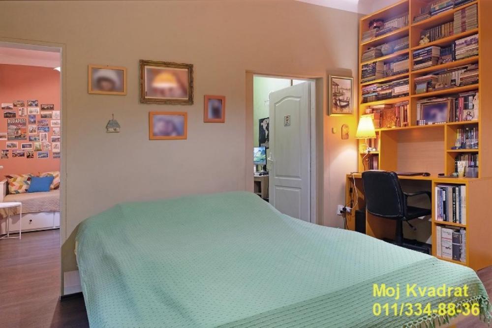 Stan na prodaju u Beogradu, Skadarlija, cetvorosoban, 77m2, cena 310000 evra