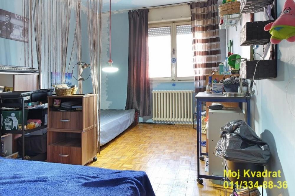 Stan na prodaju u Beogradu, Novi Beograd blok 63, trosoban, 87m2, cena 235000 evra