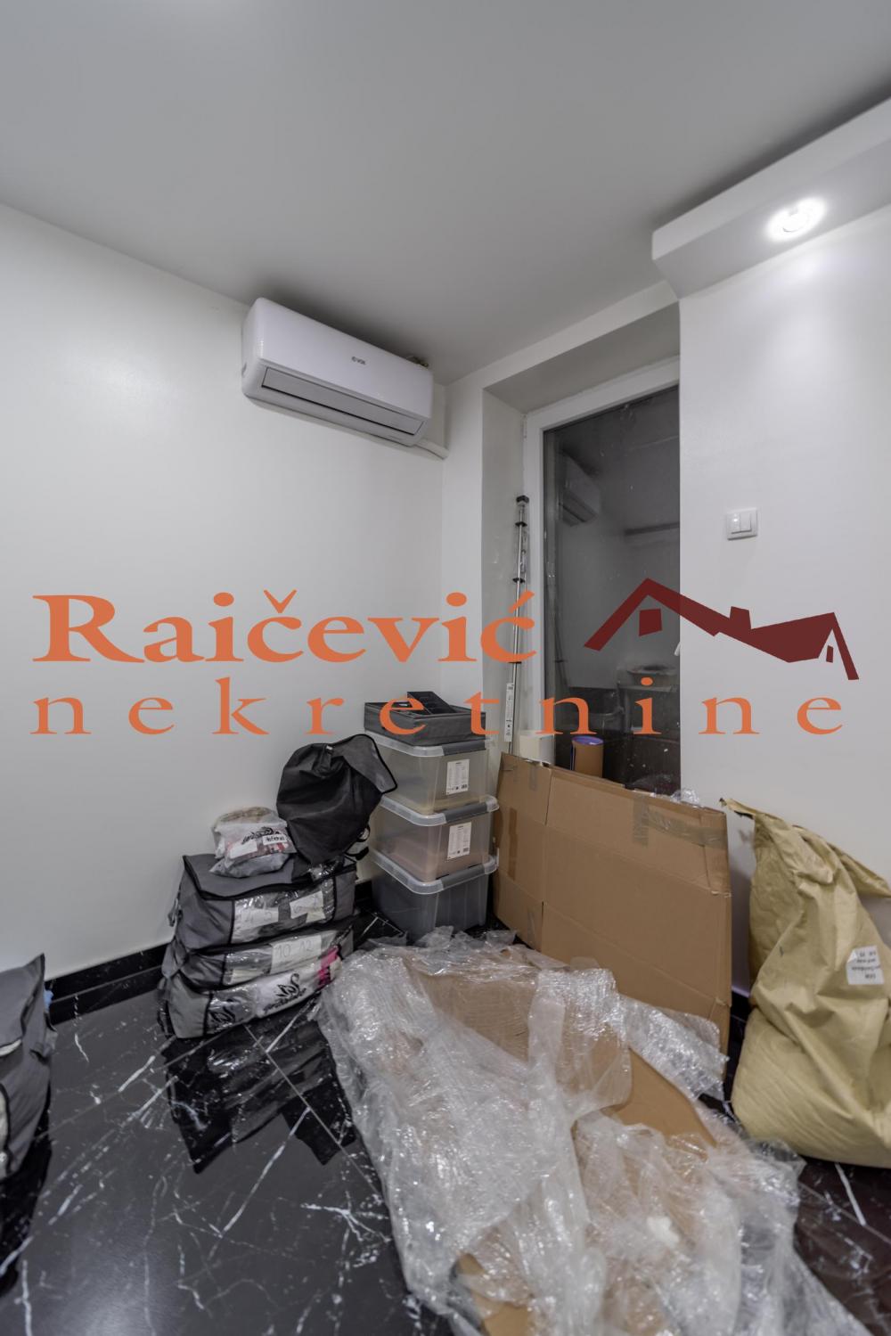 Stan na prodaju u Beogradu, Beograd (centar), dvosoban, 50m2, cena 300000 evra