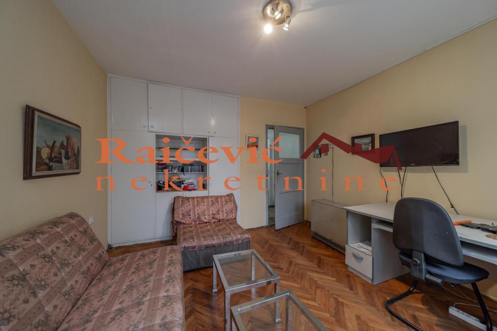 Stan na prodaju u Beogradu, Lion, trosoban, 114m2, cena 390000 evra