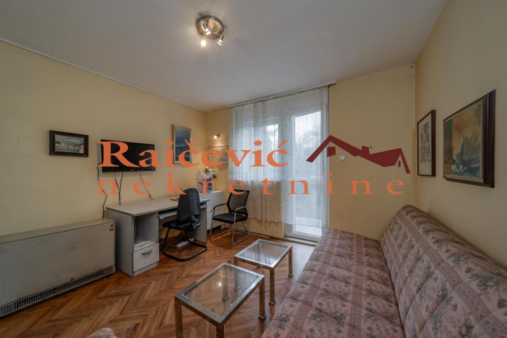 Stan na prodaju u Beogradu, Lion, trosoban, 114m2, cena 390000 evra