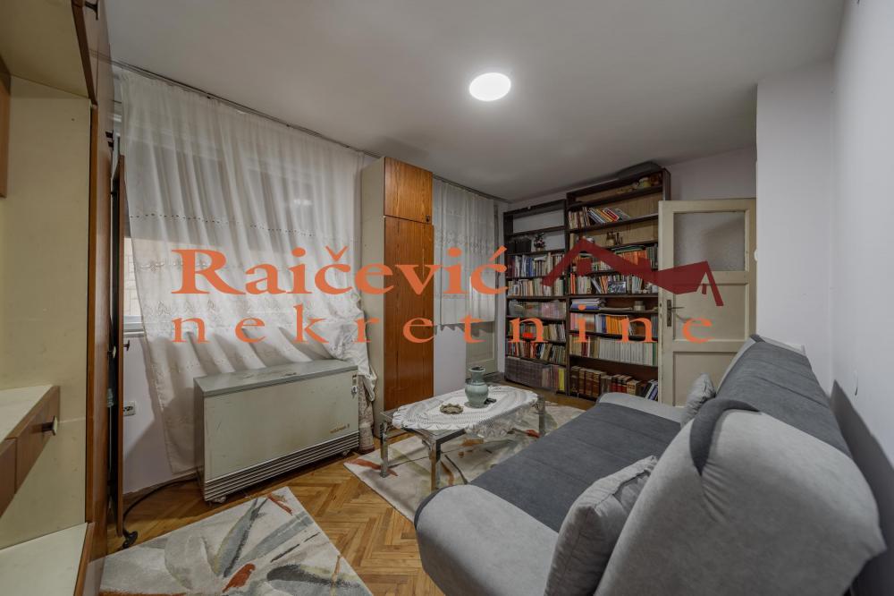 Stan na prodaju u Beogradu, Lion, trosoban, 114m2, cena 390000 evra