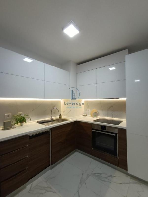 Stan na prodaju u Beogradu, Višnjička banja, dvosoban, 44m2, cena 140000 evra