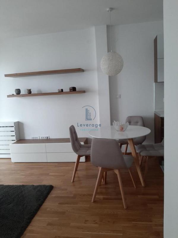 Stan na prodaju u Beogradu, Višnjička banja, dvosoban, 44m2, cena 140000 evra