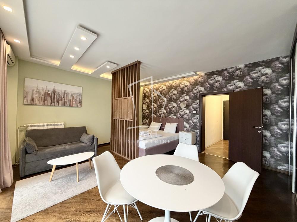 Stan na prodaju u Beogradu, Stari grad, 109m2, cena 598000 evra