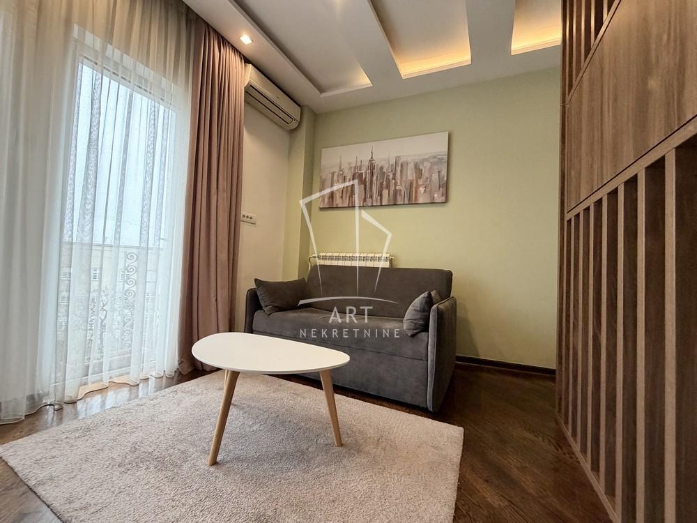 Stan na prodaju u Beogradu, Stari grad, 109m2, cena 598000 evra