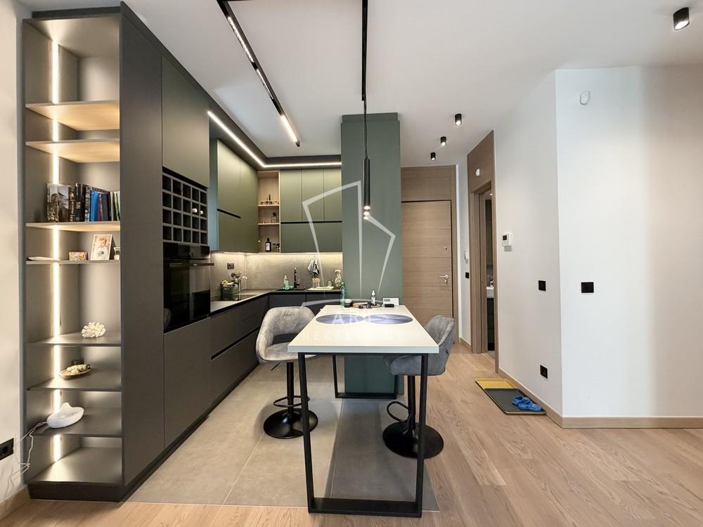 Stan na prodaju u Beogradu, Pašino brdo, trosoban, 54m2, cena 330000 evra