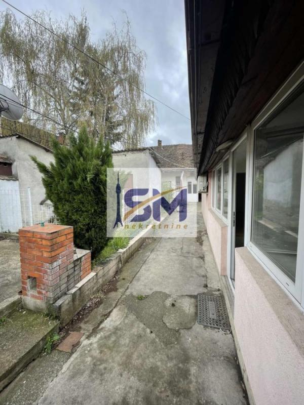 Stan na prodaju u Beogradu, Prvomajska, 102m2, cena 162000 evra