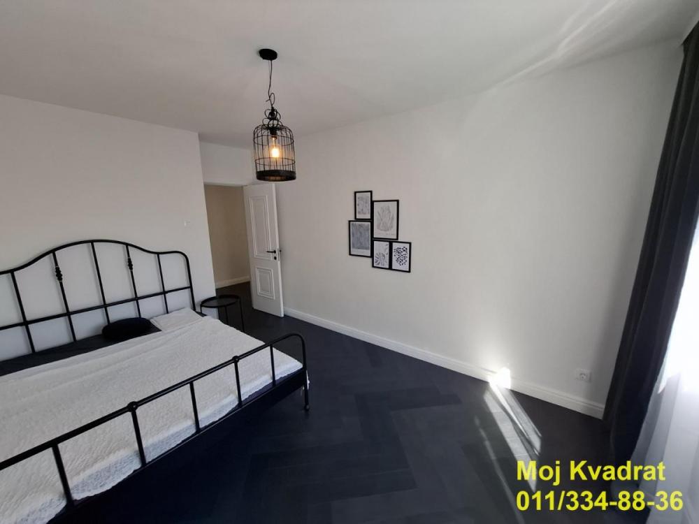 Stan na prodaju u Beogradu, Meandri, dvosoban, 68m2, cena 199900 evra