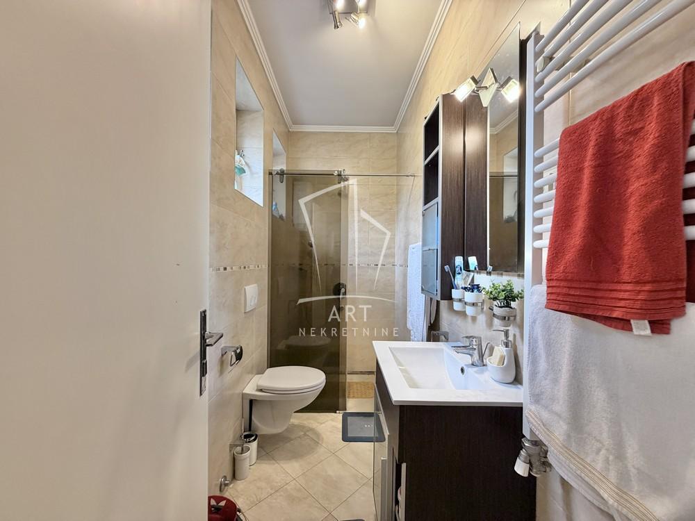 Stan na prodaju u Beogradu, Dedinje, 214m2, cena 1503000 evra