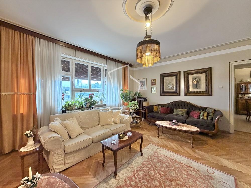 Stan na prodaju u Beogradu, Dedinje, 214m2, cena 1503000 evra