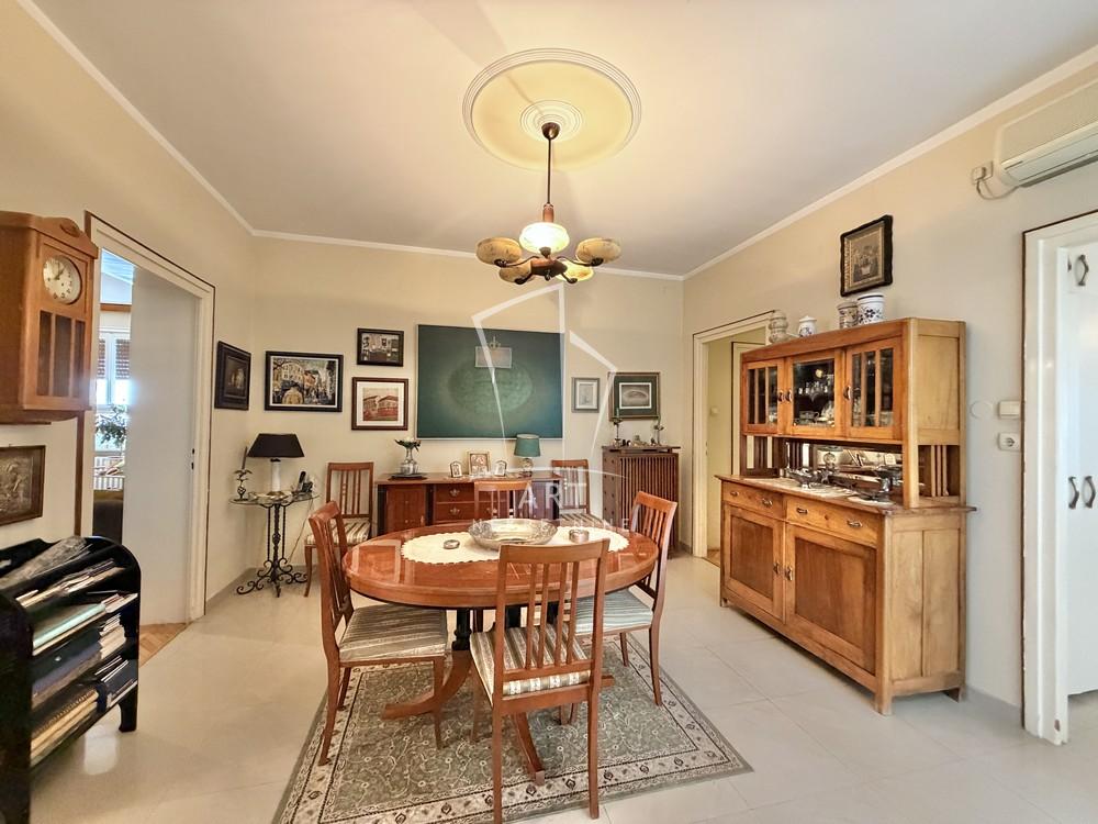 Stan na prodaju u Beogradu, Dedinje, 214m2, cena 1503000 evra