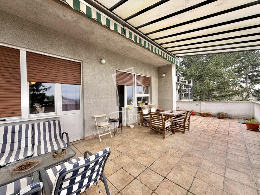 Stan na prodaju u Beogradu, Dedinje, 214m2, cena 1503000 evra