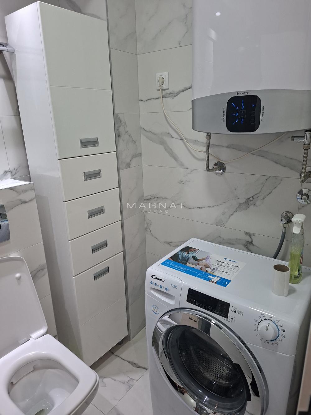 Stan na prodaju u Beogradu, Čukarica, jednoiposoban, 45m2, cena 180000 evra