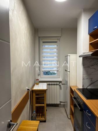 Stan na prodaju u Beogradu, Čukarica, jednoiposoban, 45m2, cena 180000 evra