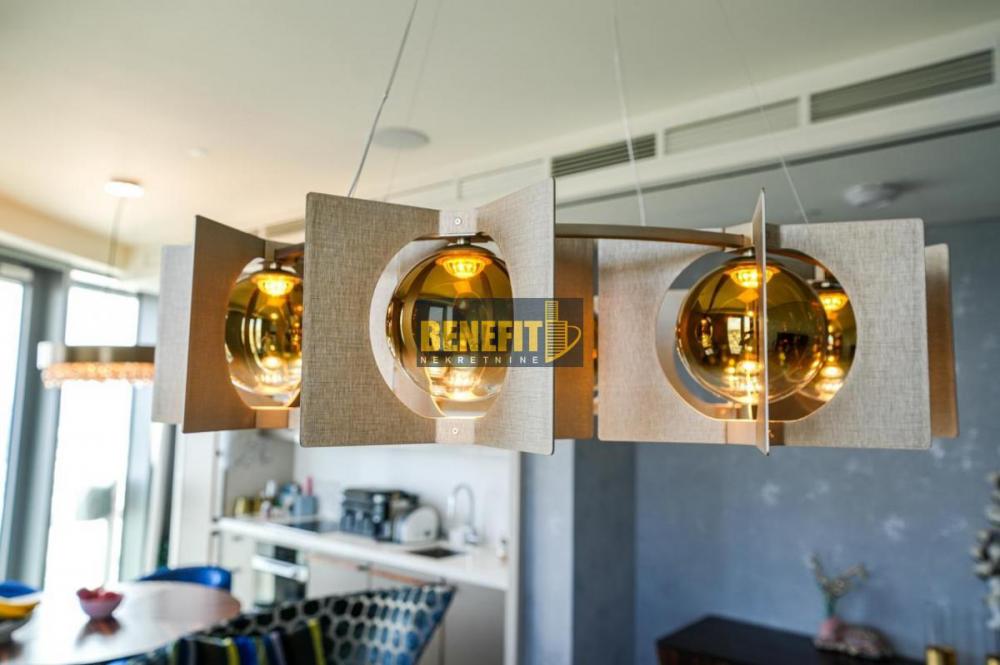 Stan na prodaju u Beogradu, Beograd na vodi, 147m2, cena 2760000 evra