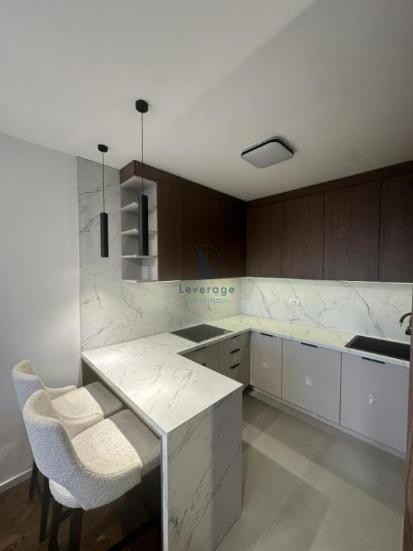 Stan na prodaju u Beogradu, Višnjička banja, dvosoban, 42m2, cena 182000 evra