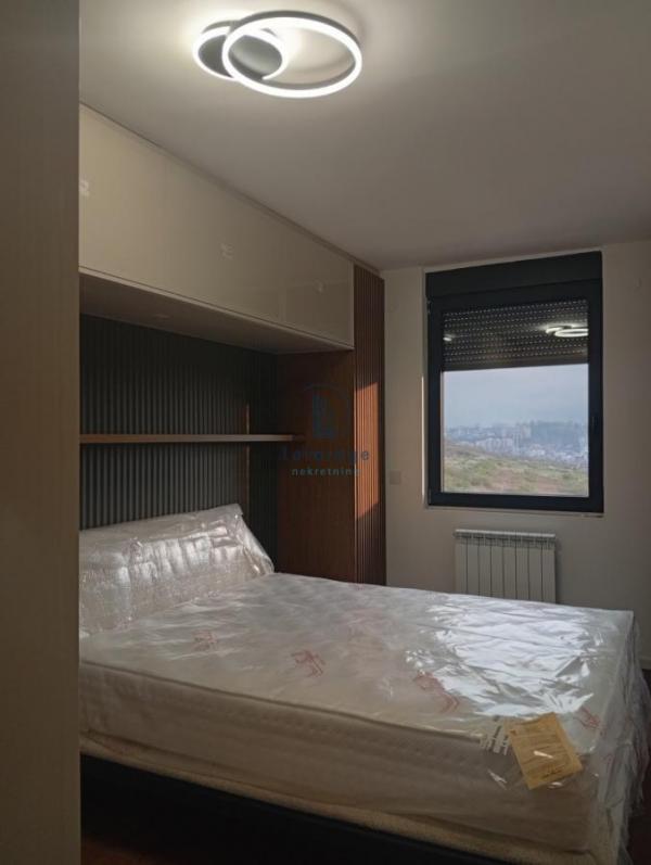 Stan na prodaju u Beogradu, Višnjička banja, dvosoban, 42m2, cena 182000 evra