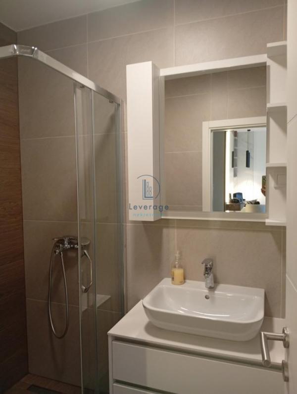 Stan na prodaju u Beogradu, Višnjička banja, dvosoban, 42m2, cena 182000 evra