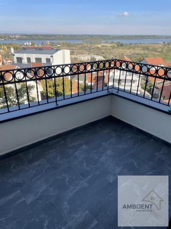 Stan na prodaju u Beogradu, Karaburma, dvoiposoban, 69m2, cena 250000 evra