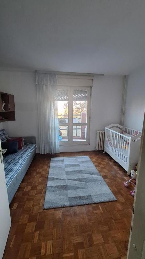 Stan na prodaju u Beogradu, Bežanijska kosa, cetvorosoban, 78m2, cena 210000 evra