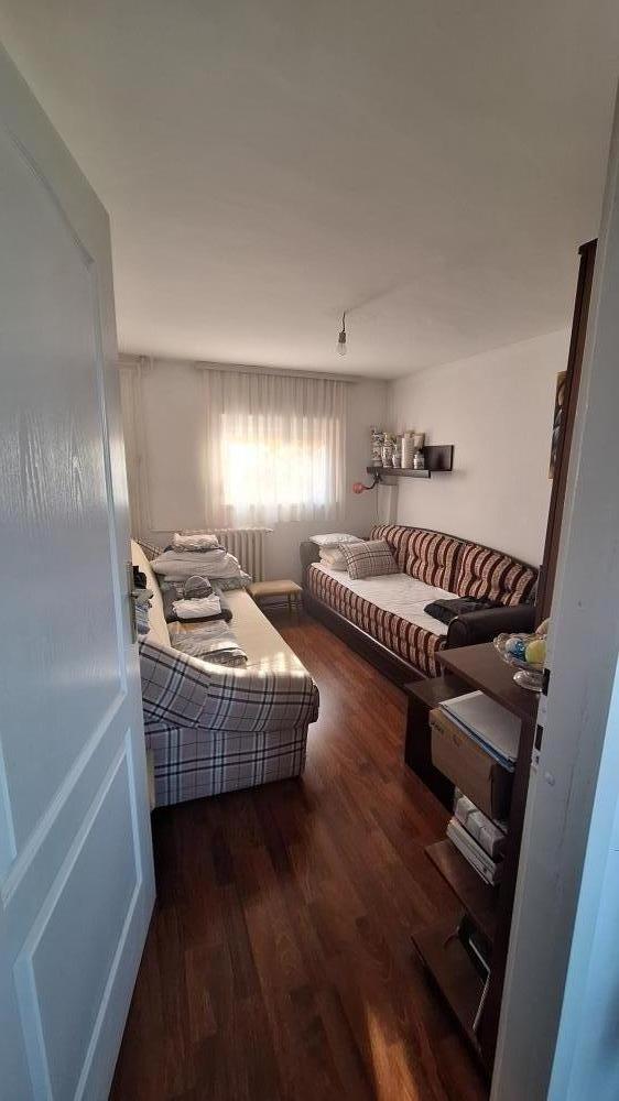 Stan na prodaju u Beogradu, Bežanijska kosa, cetvorosoban, 78m2, cena 210000 evra