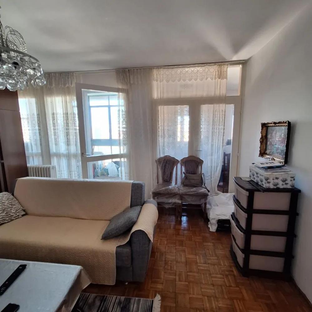 Stan na prodaju u Beogradu, Mirijevo, trosoban, 81m2, cena 190000 evra