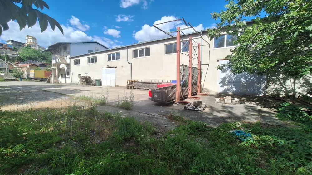 Stan na prodaju u Beogradu, Ledine,Surčin, 700m2, cena 900000 evra