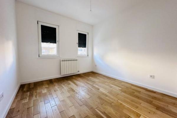 Stan na prodaju u Beogradu, Voždovac, dvosoban, 41m2, cena 172000 evra