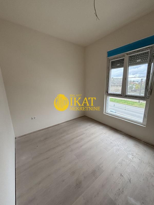 Stan na prodaju u Beogradu, Zemun, dvoiposoban, 62m2, cena 98800 evra