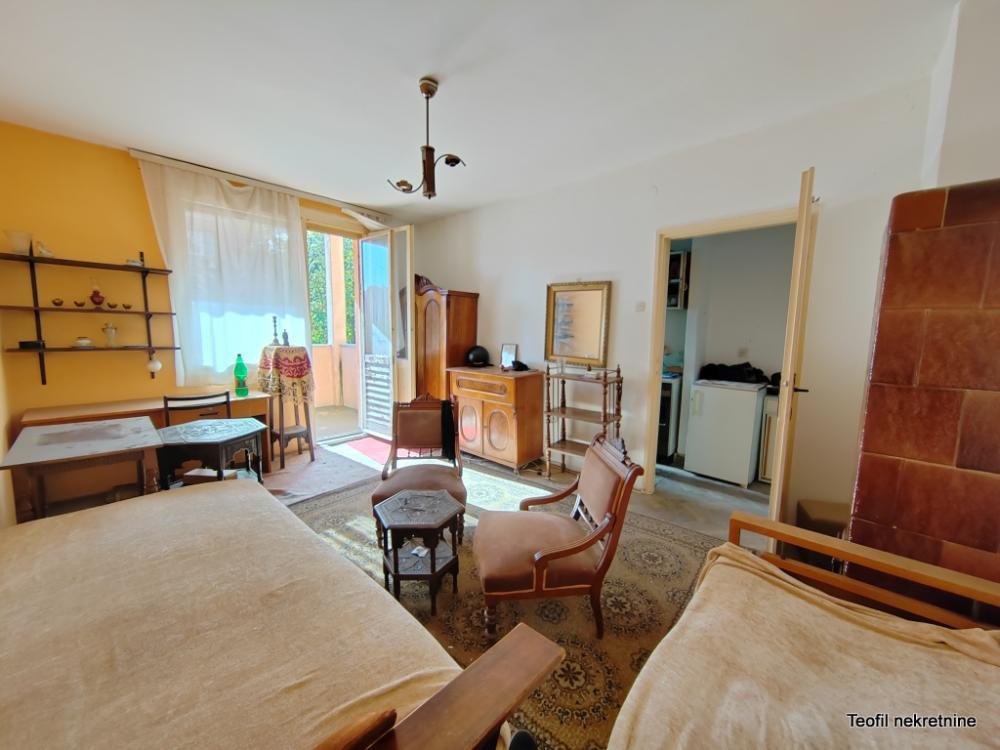 Stan na prodaju u Beogradu, Karaburma, jednosoban, 32m2, cena 83000 evra