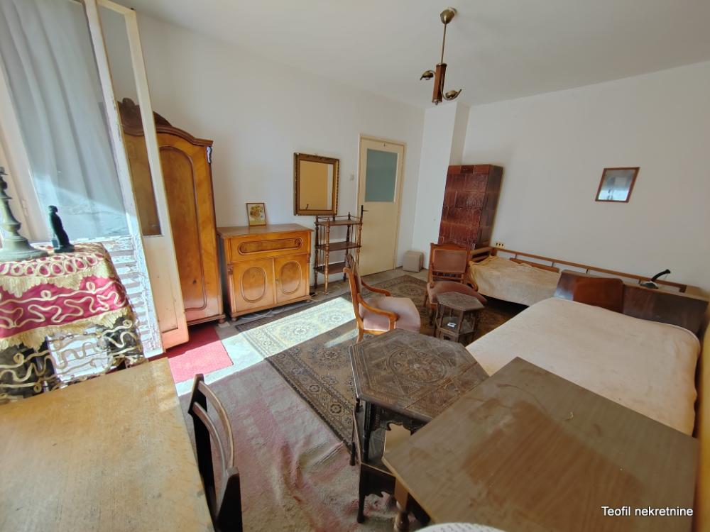 Stan na prodaju u Beogradu, Karaburma, jednosoban, 32m2, cena 83000 evra