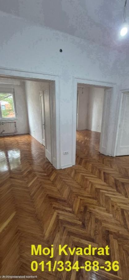 Stan na prodaju u Beogradu, Lion, trosoban, 71m2, cena 280000 evra