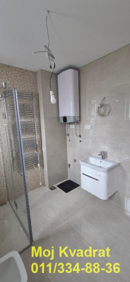 Stan na prodaju u Beogradu, Lion, trosoban, 71m2, cena 280000 evra