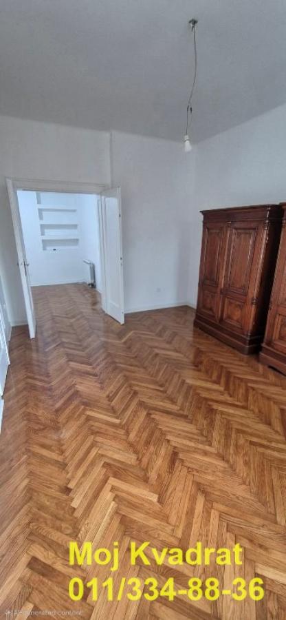 Stan na prodaju u Beogradu, Lion, trosoban, 71m2, cena 280000 evra